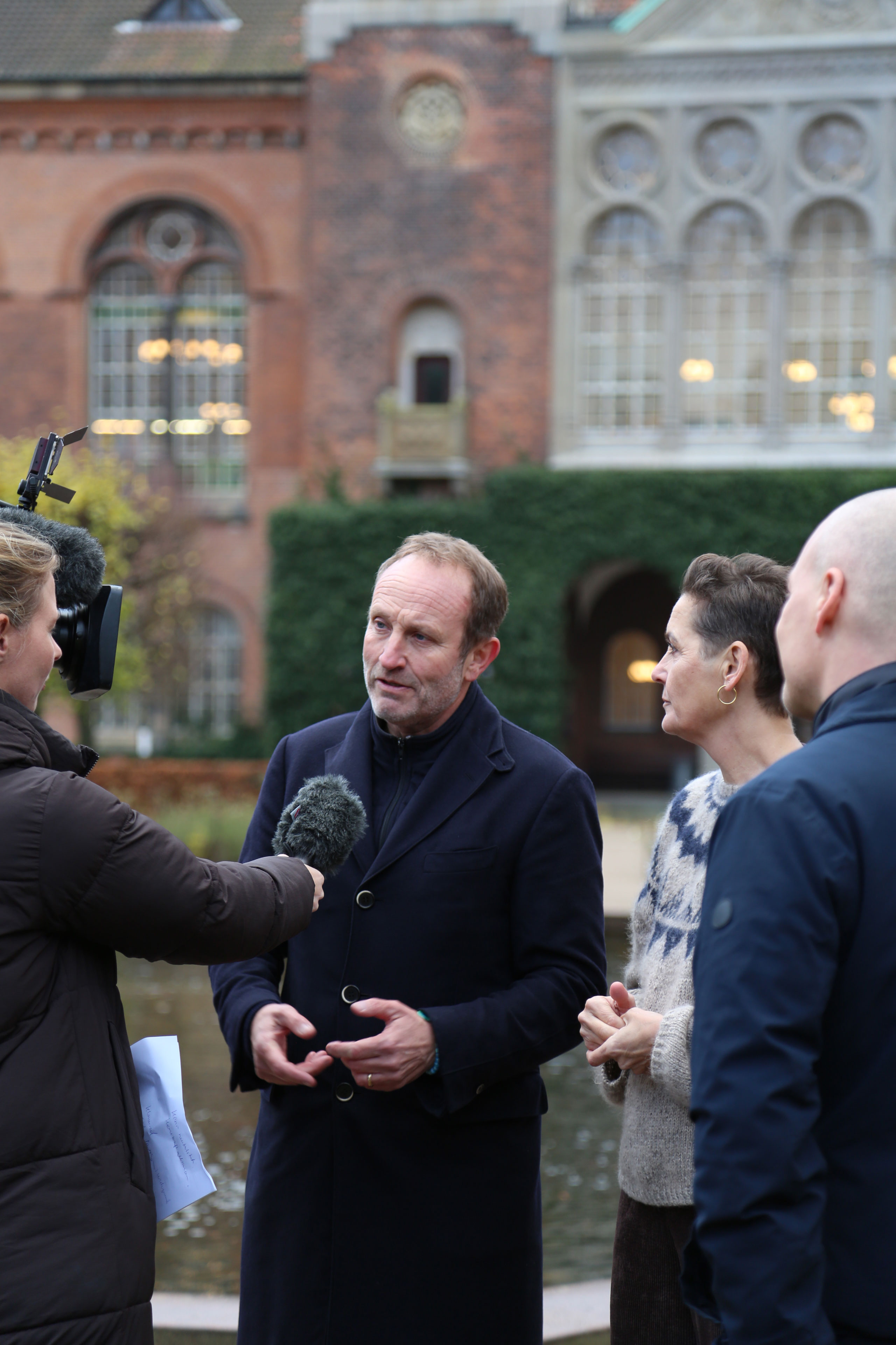 Martin Lidegaard Sammen Med Pelle Dragsted Pia Olsen Dyhr Og Franciska Rosenkilde